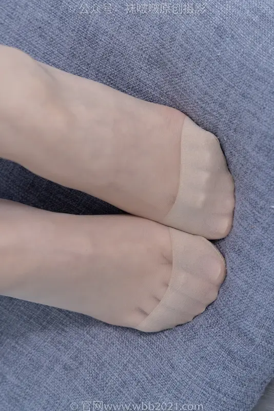 [BoBoSocks袜啵啵] NO.351 甜甜圈-板鞋、白棉袜、肉丝（脚尖加固款）、校服裤里丝（花絮版） 2